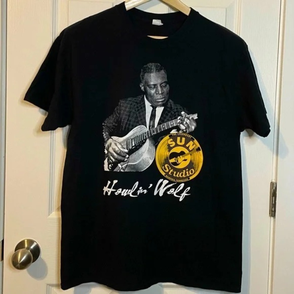 Gildan Black Sun Studio Howlin Wolf Blues Band Shirt